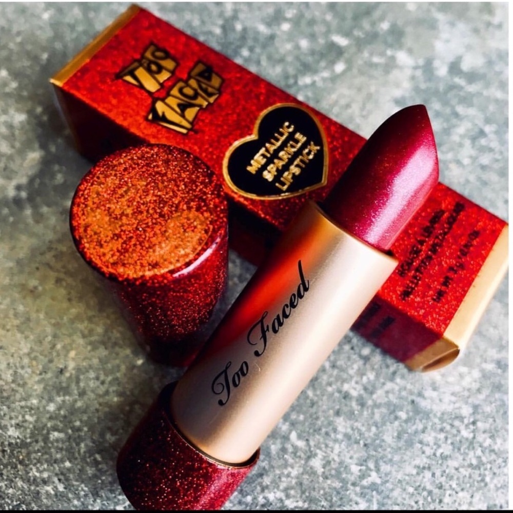 Too Faced Metallic Sparkle Lipstick đź’„ - Picture 4 of 4